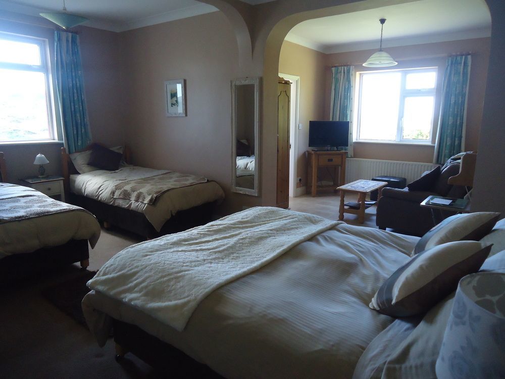 クリフデン Atlantic View Bed & Breakfast エクステリア 写真