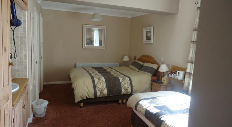 クリフデン Atlantic View Bed & Breakfast エクステリア 写真